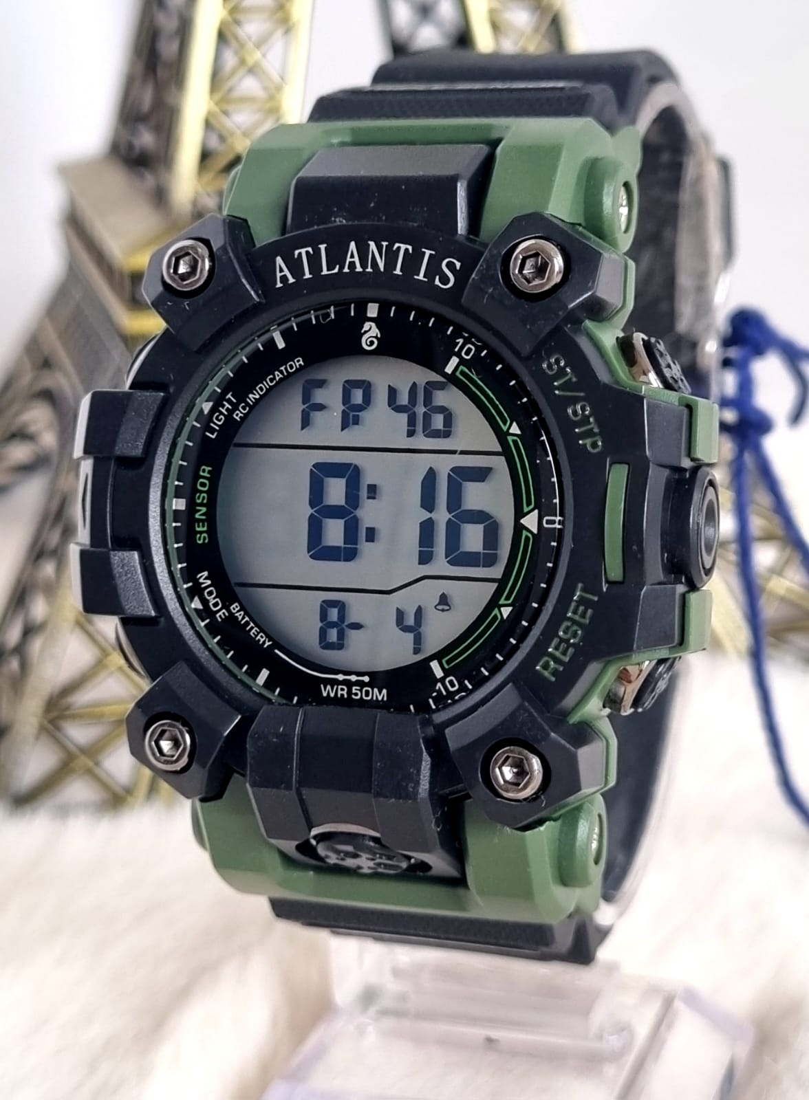 Relógio Banhado a Ouro Atlantis Gold A8067