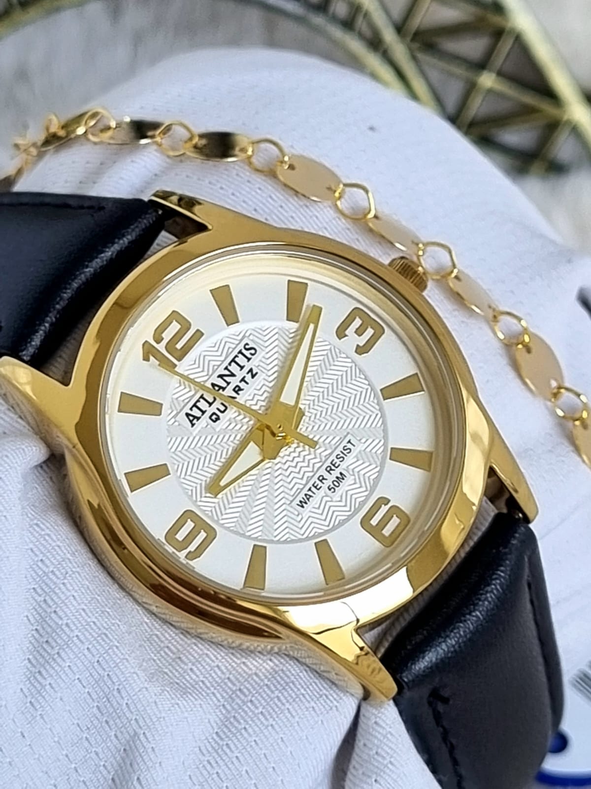 Relógio Masculino Atlantis em Couro W8041