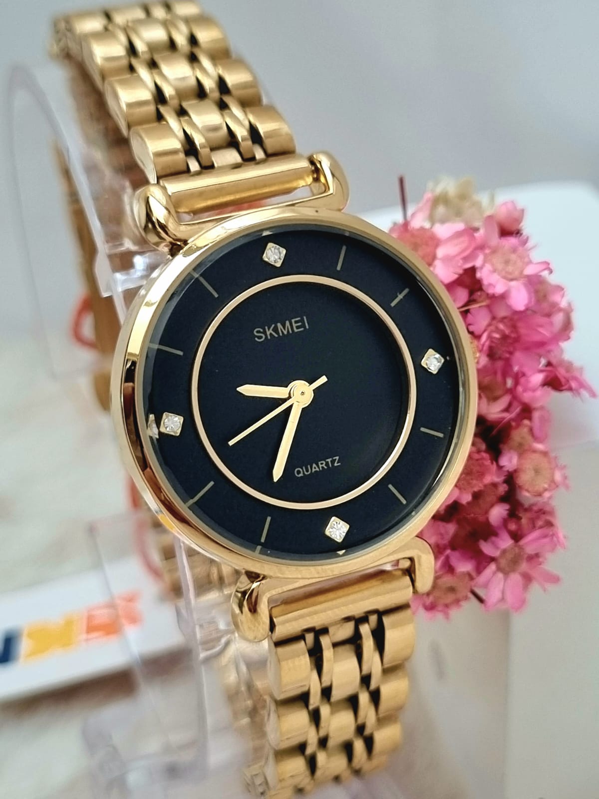 Relógio Feminino Dourado SKMEI 13301