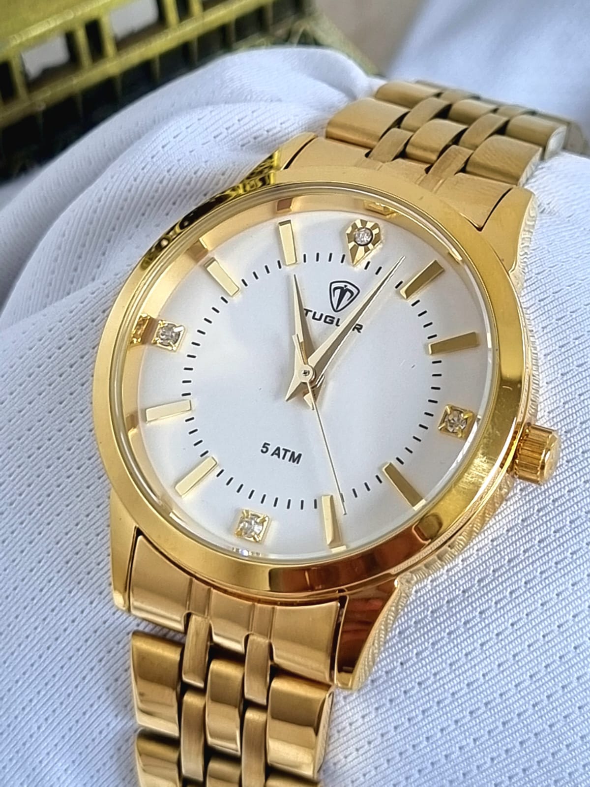 Relógio Feminino Tuguir Dourado TG30431