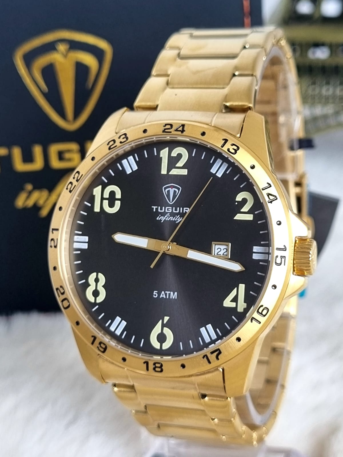 Relógio Masculino Dourado Todo em Aço TGI37102