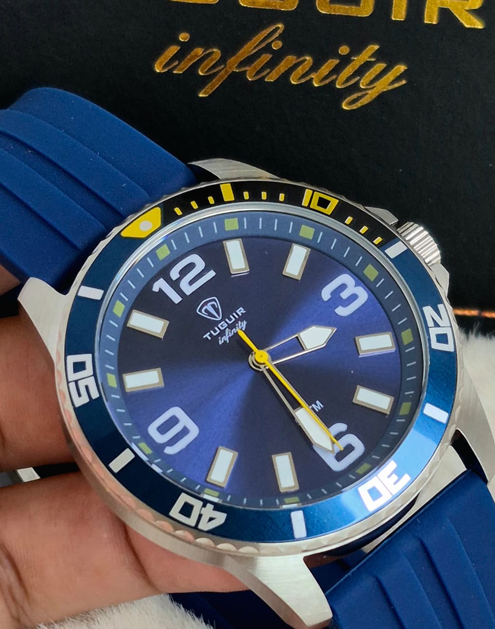 Relógio no Atacado Masculino Caixa em Aço Tuguir