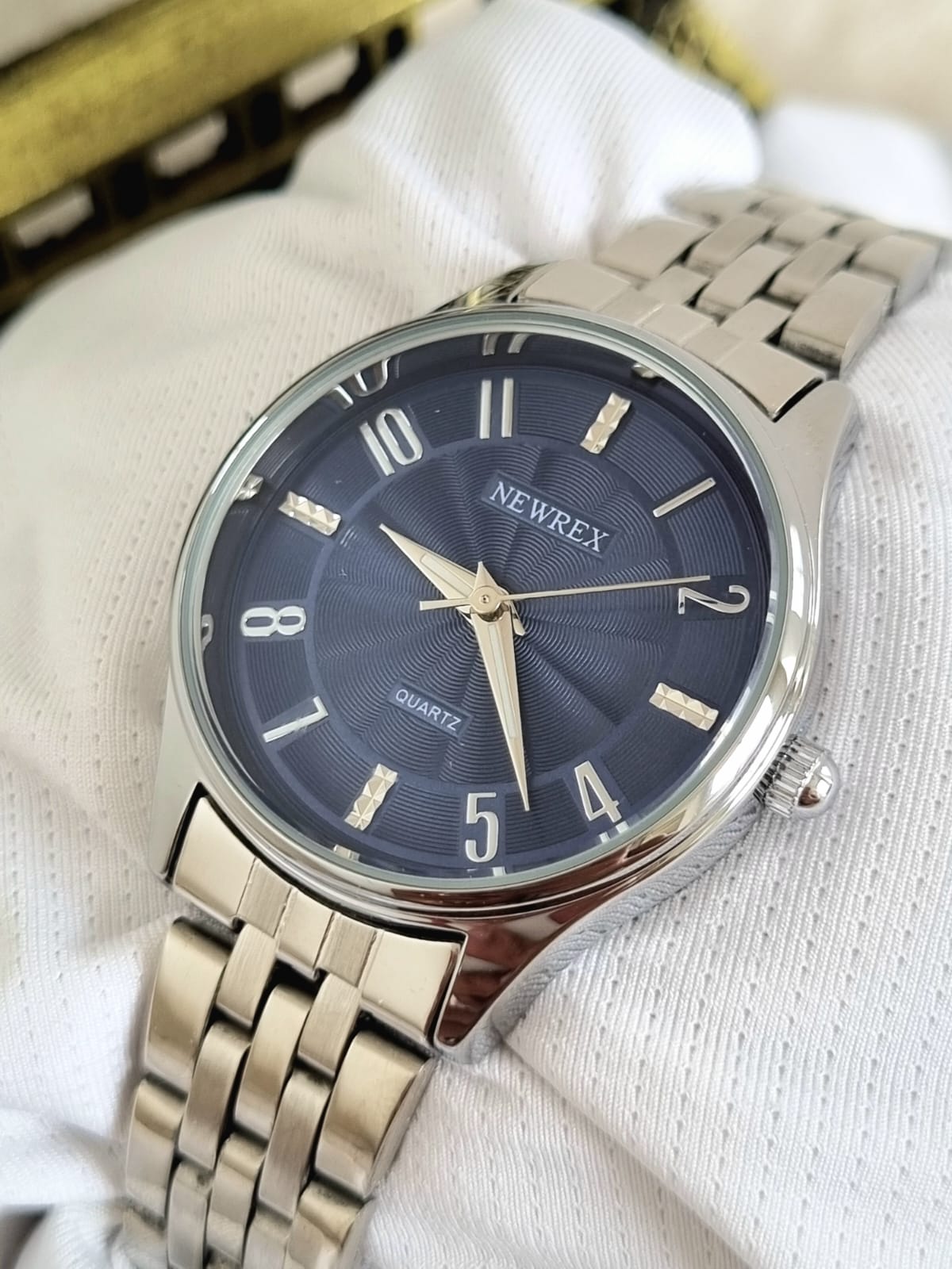 Relógio Newrex Feminino Prata 