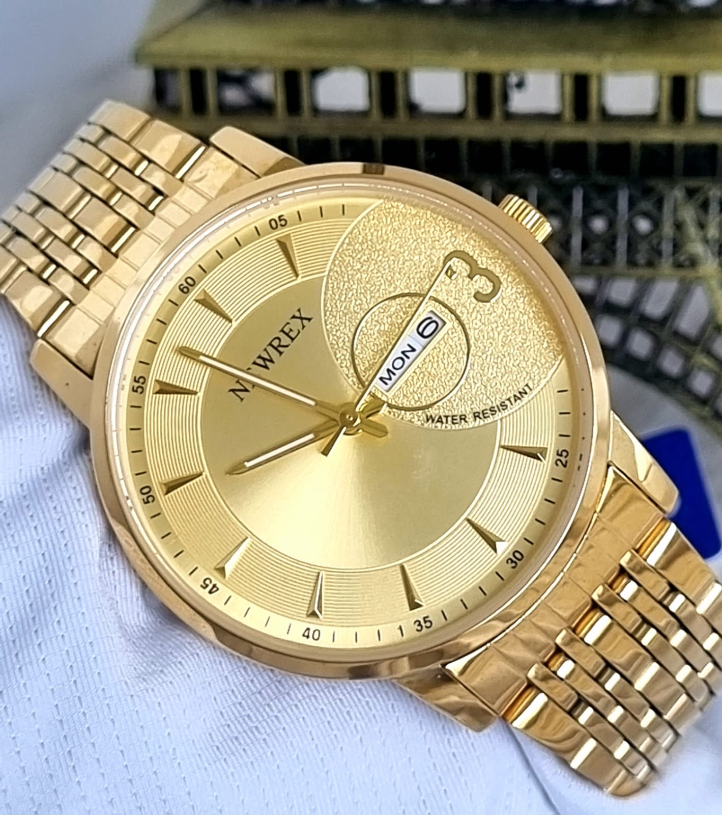Relógio Newrex Feminino Dourado W4645GPD