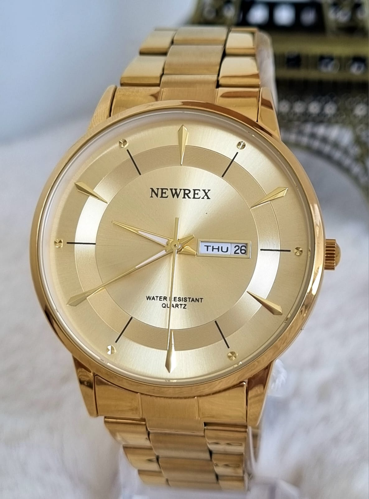 Relógio Newrex Dourado W5226G