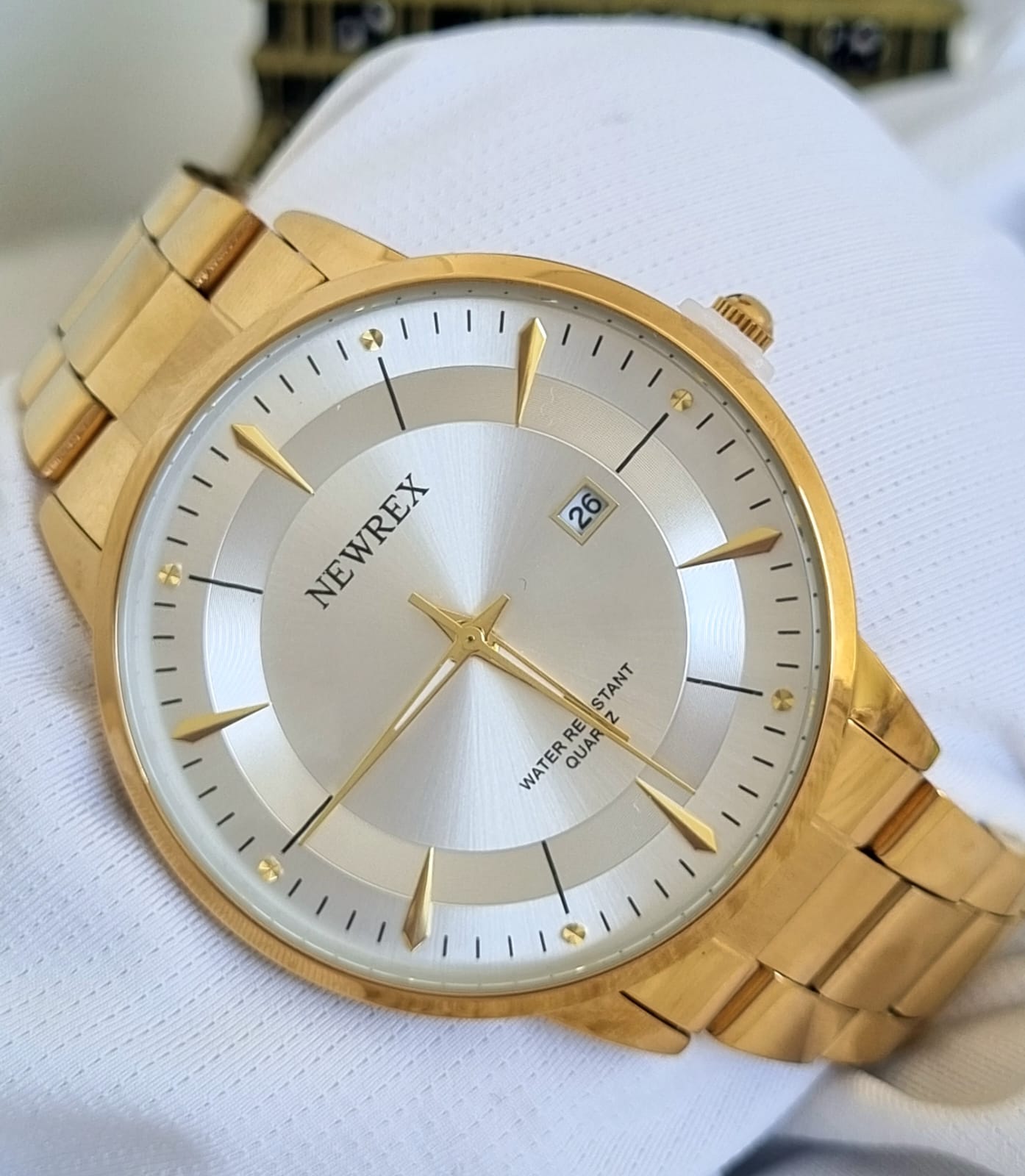 Relógio Newrex Dourado W5227G