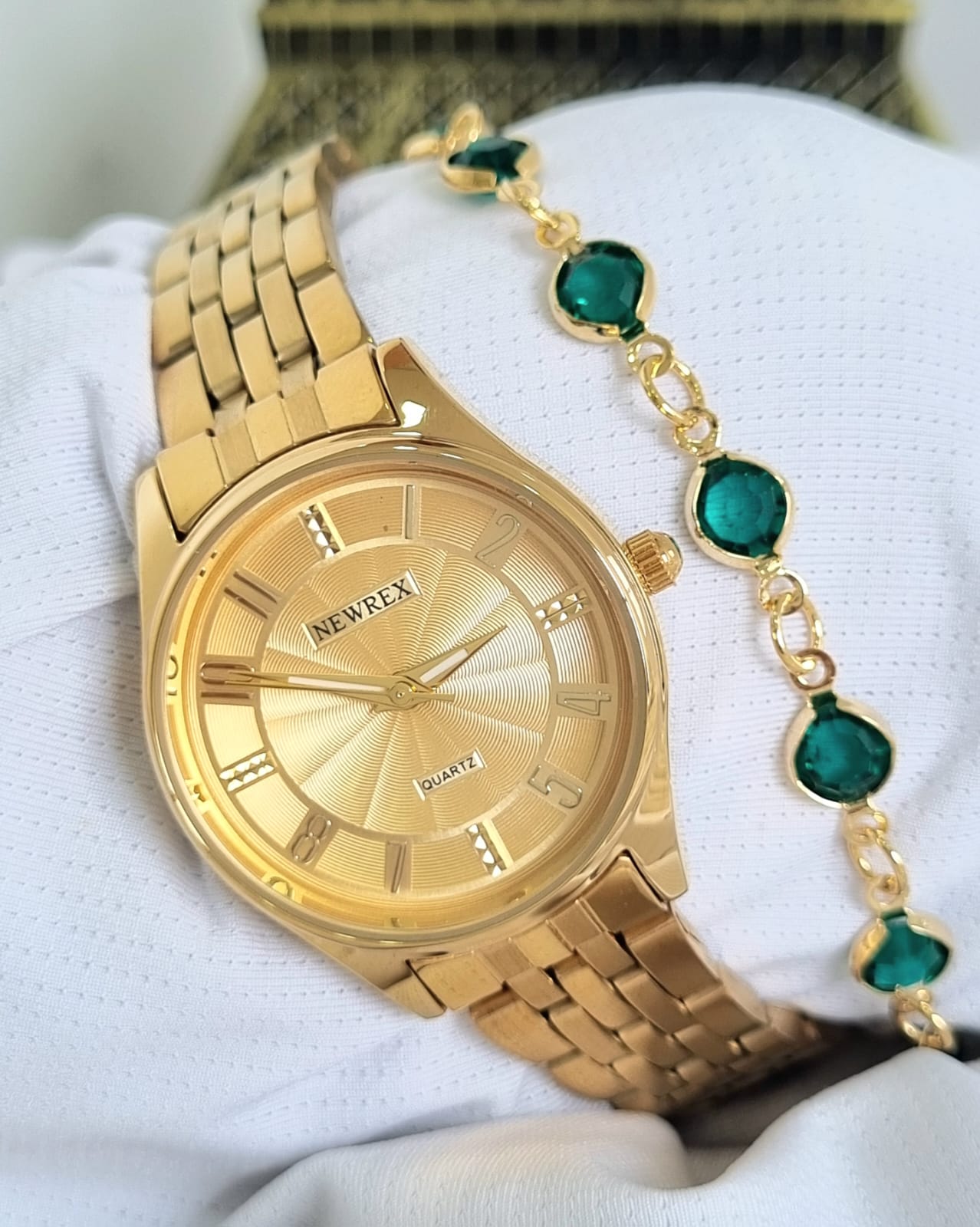 Relógio Newrex Esteira Dourado W4517L
