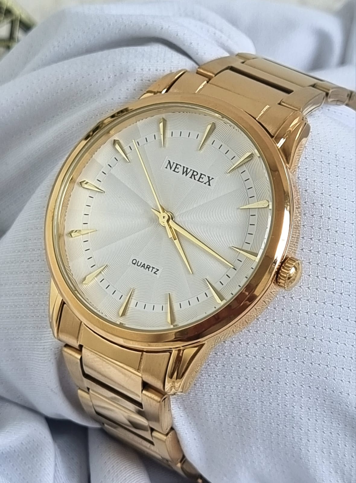 Relógio Newrex Feminino Dourado W1688G
