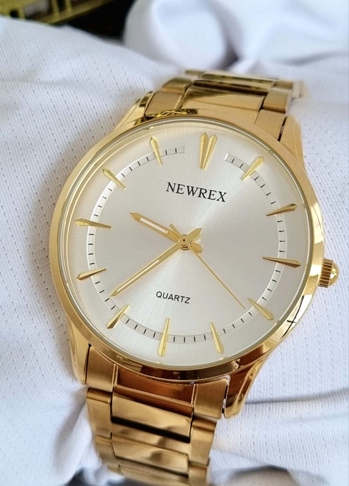 Relógio Newrex Feminino Dourado W1693GD