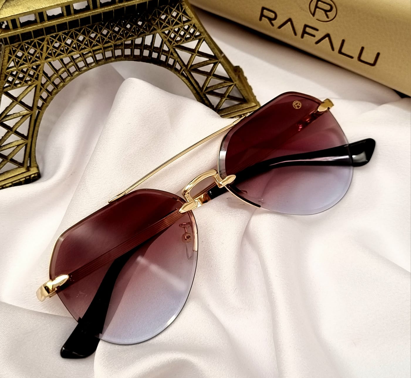 Óculos Solar Feminino Rafalu 2455 C3