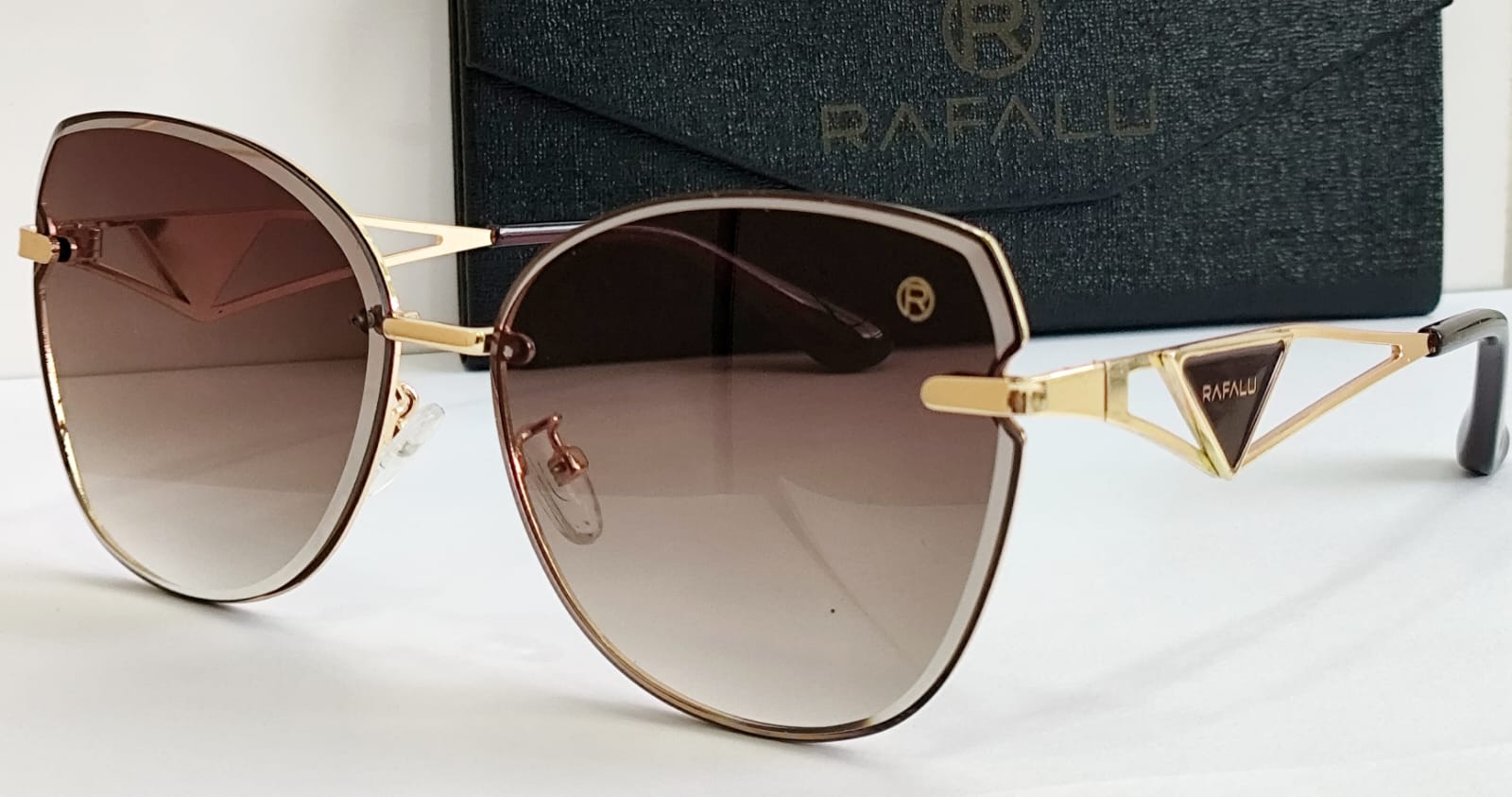 Óculos Solar Feminino Rafalu  2477 Marrom