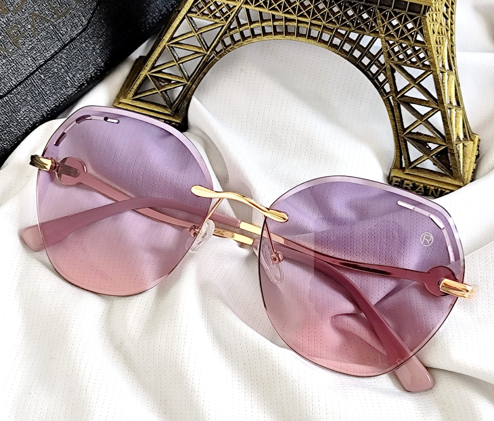 Óculos Solar Feminino Rafalu 2531 Rosa