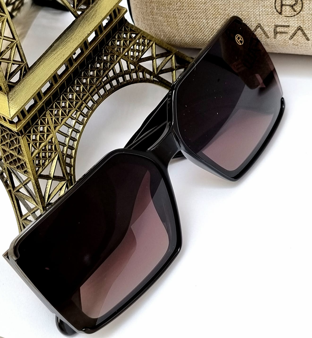 Óculos Solar Feminino Rafalu Premium M9259 A10