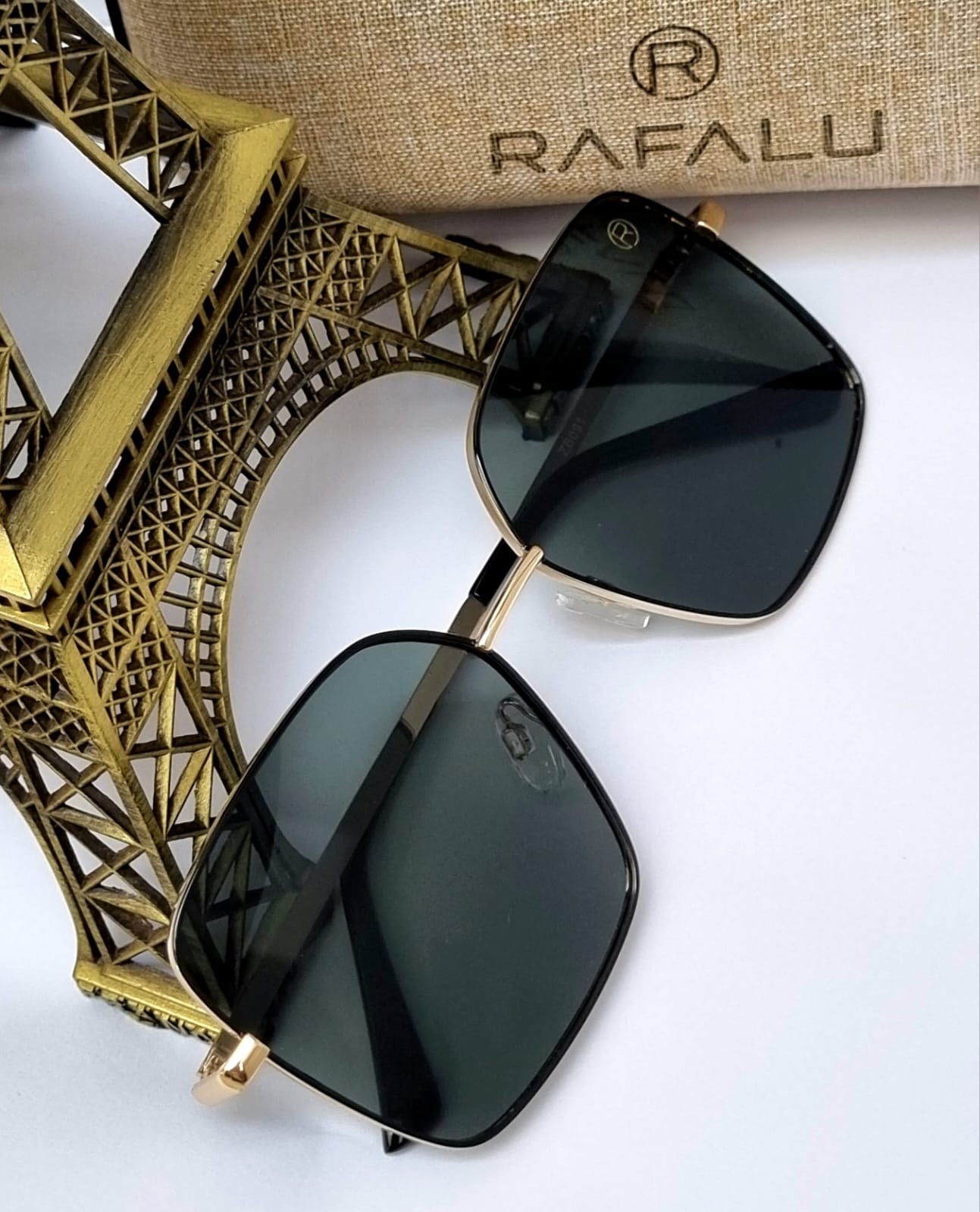 Óculos Solar Feminino Rafalu Premium ZB091 C3
