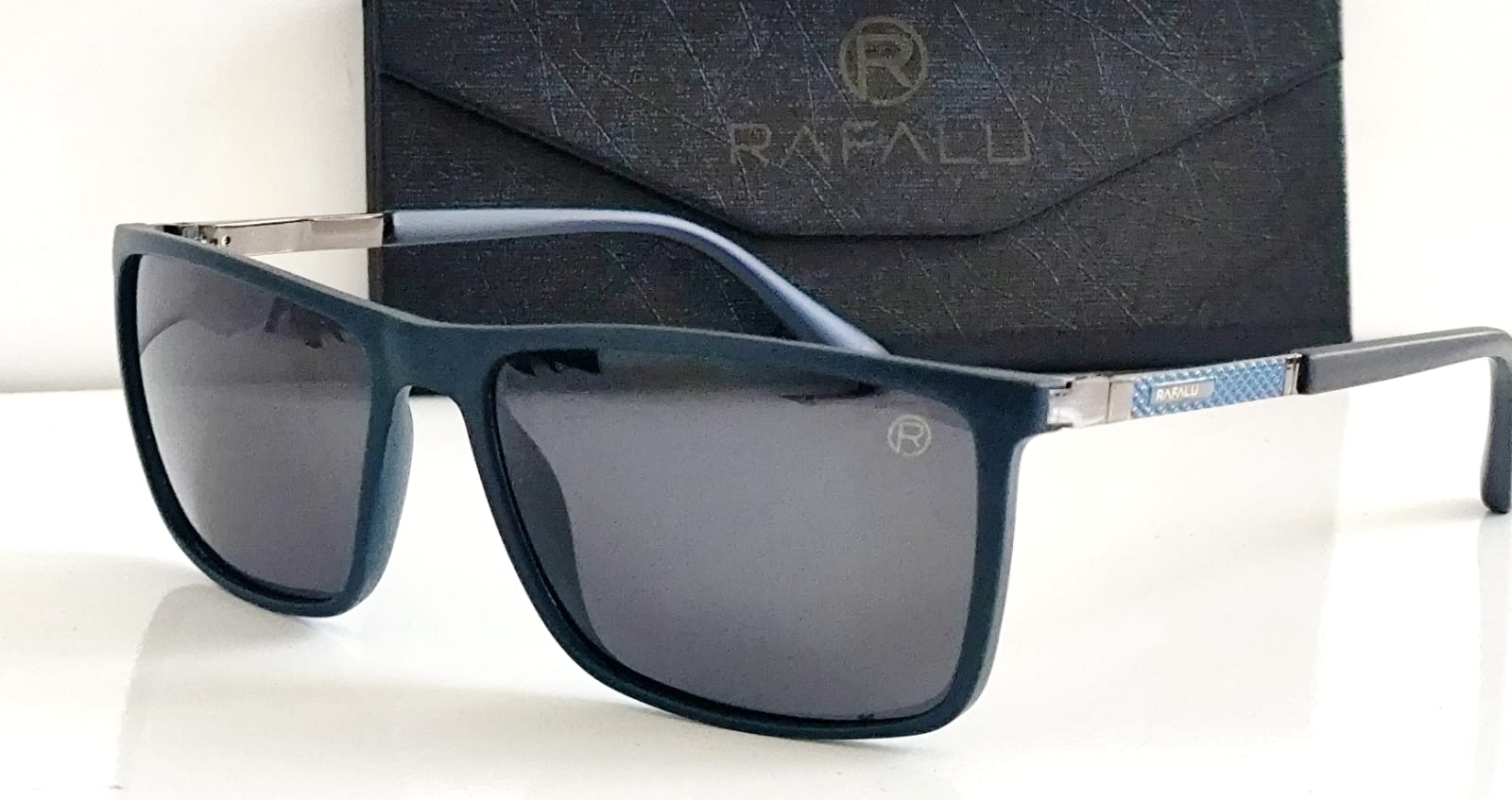 Óculos Solar Masculino Rafalu TR8629
