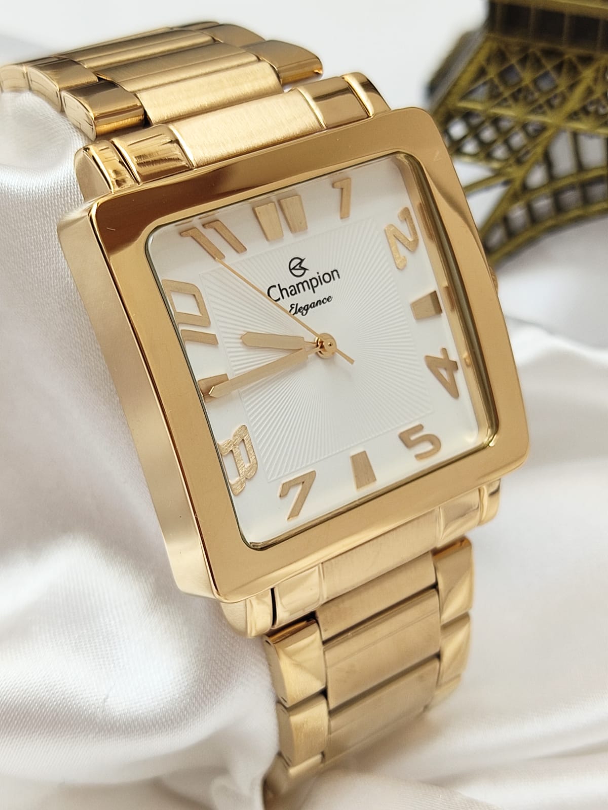 Relógio Champion Dourado Feminino CN26886H