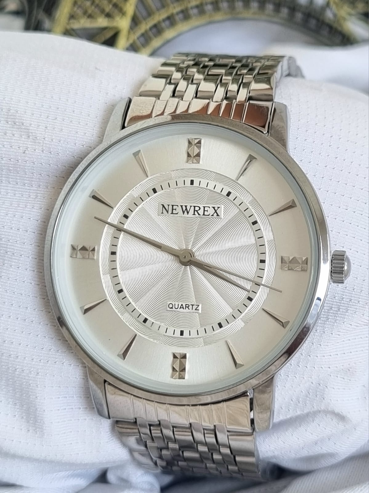Relógio Feminino Dourado Newrex W1665P